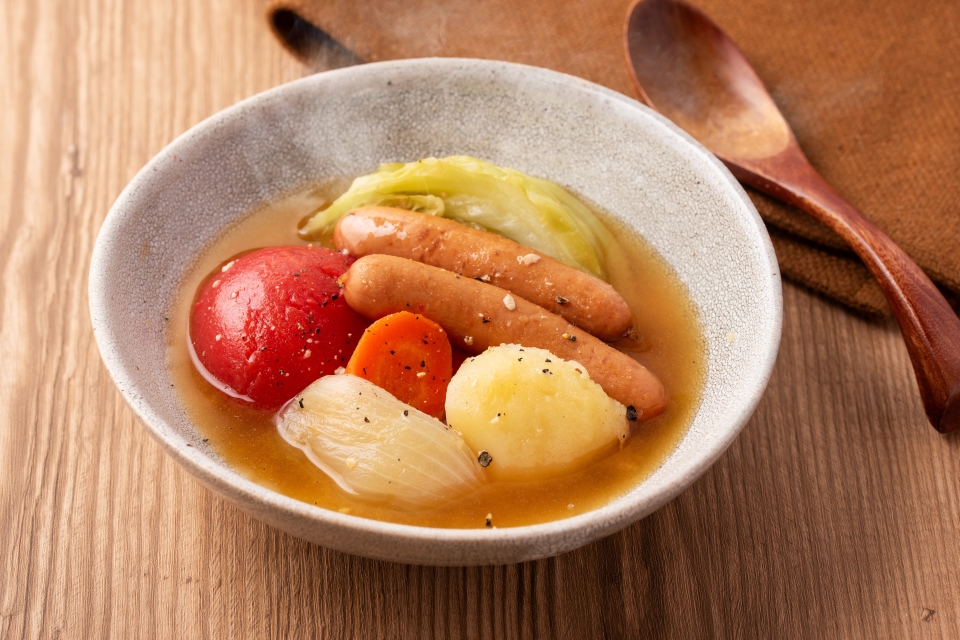 ポトフです。 新玉ねぎの最高に美味い食べ方👨‍🍳 新玉ねぎが主役のポトフ、毎日食べ