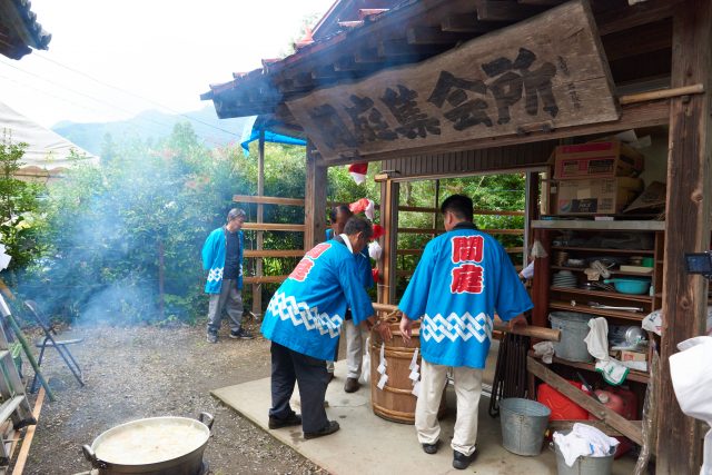 間庭の甘酒まつり