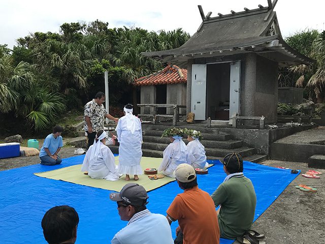 渡名喜島シマノーシ 里殿トゥン祭