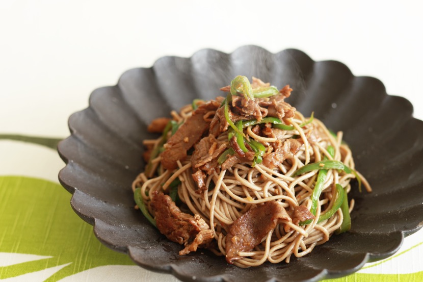 ピーマンと牛肉のみそ炒め焼きそば