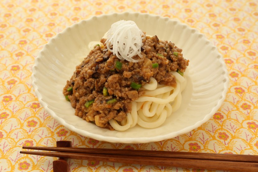 夏野菜のジャージャーうどん