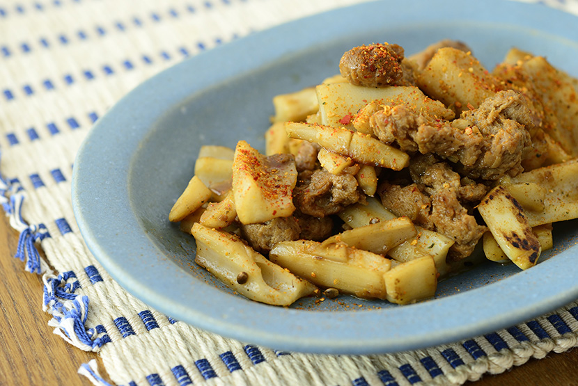 大豆のお肉とたたきれんこんの甘辛炒め