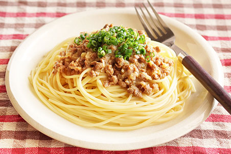 大豆のお肉の肉みそスパゲッティ