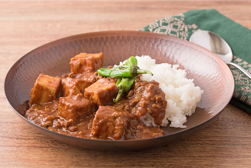 厚揚げと大豆のお肉のスパイスカレー