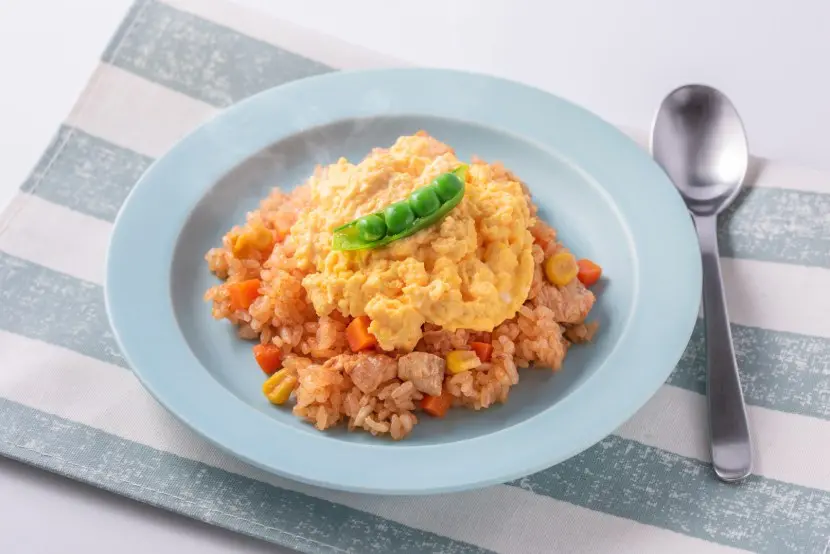 【下味冷凍】炊飯器で作る糀甘酒のチキンライス