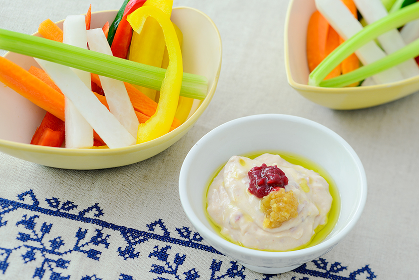 野菜スティック クリームチーズ梅味噌ディップ