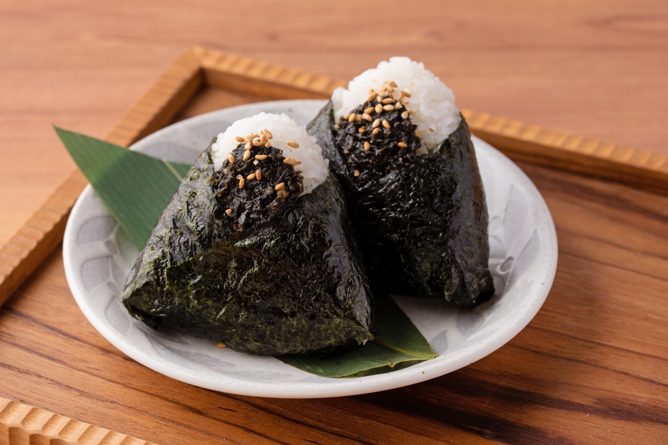 のりの佃煮みそ山椒風味おにぎり