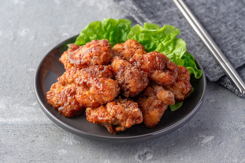 サクッと衣のフライドチキン
