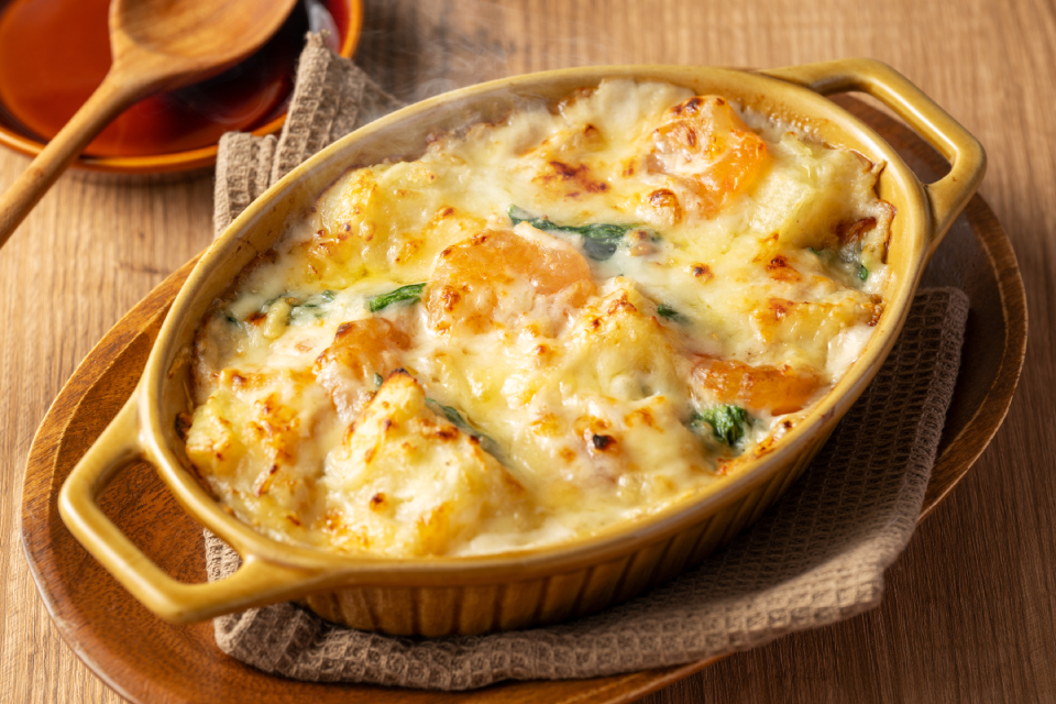 えびとほうれん草のみそグラタン