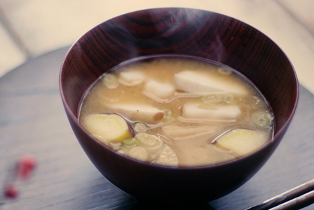 さつまいもと里芋のみそ汁 レシピ マルコメ