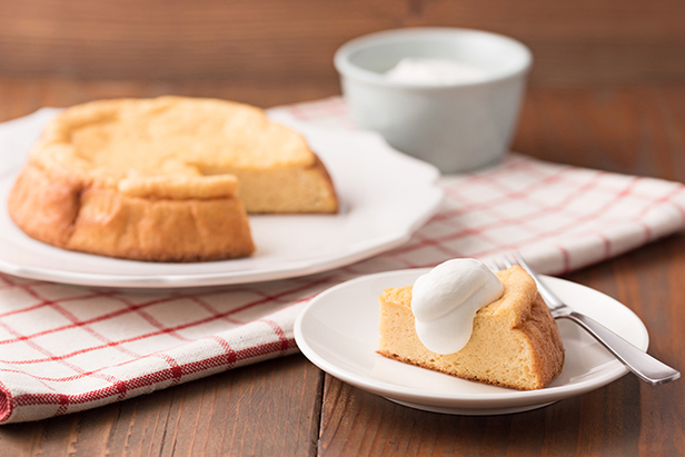 Gâteau faible en glucides avec farine de soja et œuf