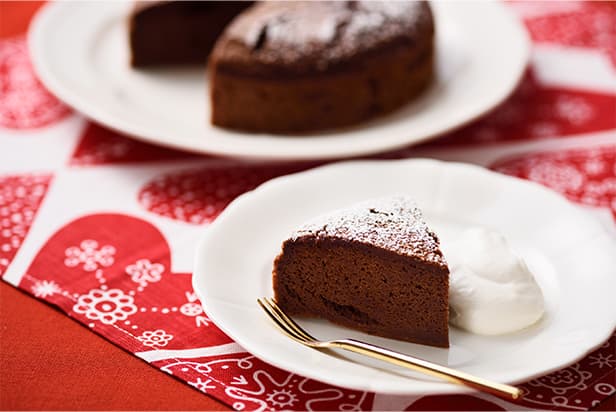 Nicht zu süßer Koji-Amazake Schokoladenkuchen