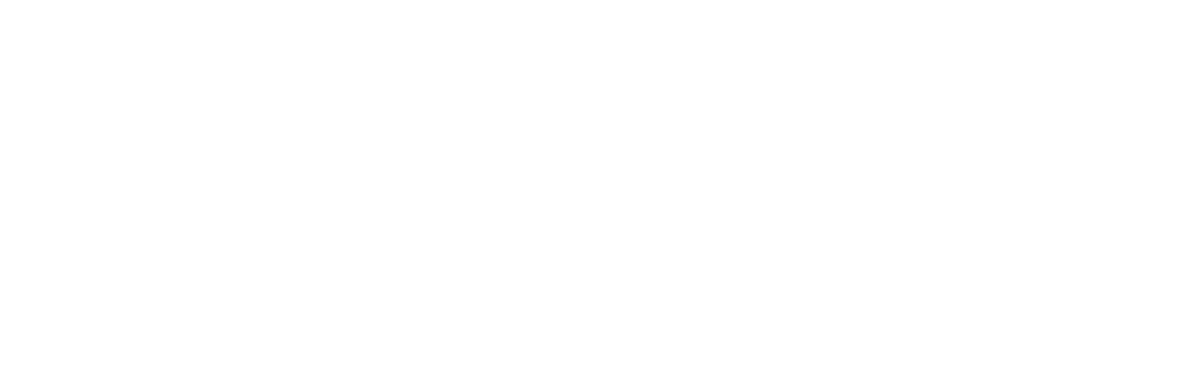 独自の品質基準を設定し、あおさを入荷。その基準は大変厳しく、市場に流通するあおさの過半は仕入れにいたらないほどです。さらに工場内においてもあらゆる選別を組み合わせ徹底した品質管理を行っています。