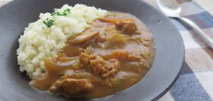 『ダイズラボ　大豆粉のカレールー』　アレンジメニュー例