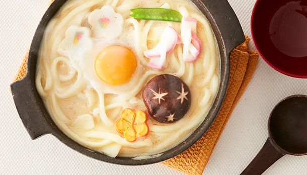 白みそ煮込みうどん