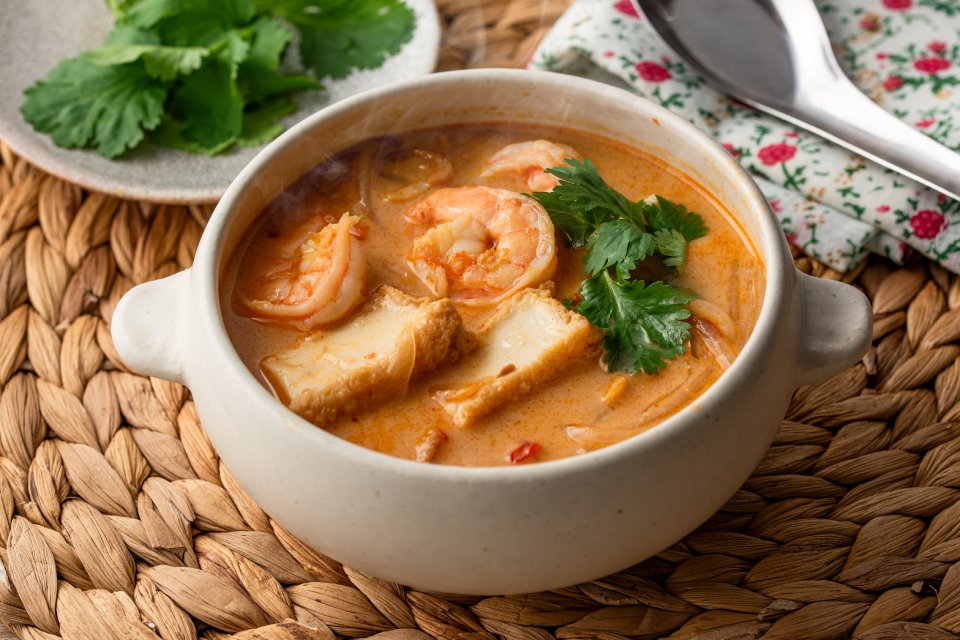 糀ラクサスープ